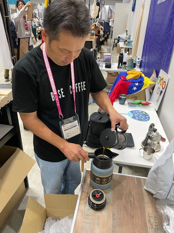 BASE  COFFEE　灘黒岩水仙郷店　　７月から営業日が増えます